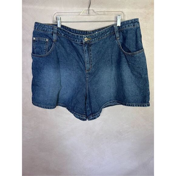 Vintage Plus Size Jean Shorts - Picture 1 of 4
